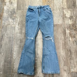 Boohoo size 6 high wasted jeans